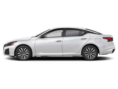 2025 Nissan Altima 2.5 SV Sedan 4D