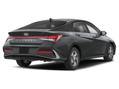 2025 Hyundai Elantra SE Sedan 4D