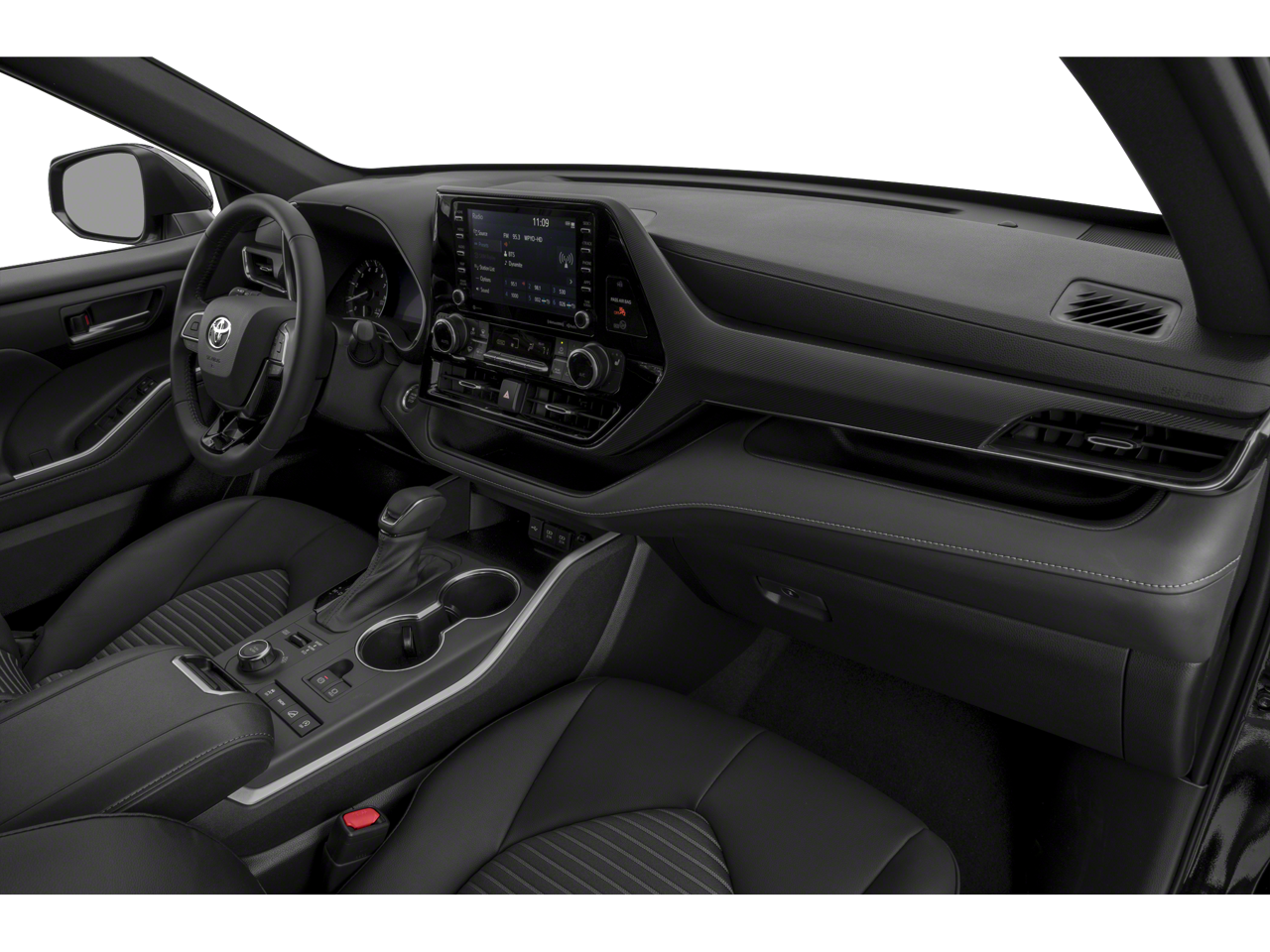 2022 Toyota Highlander XLE Sport Utility 4D