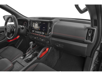2025 Nissan Frontier Crew Cab PRO-4X Pickup 4D 5 ft