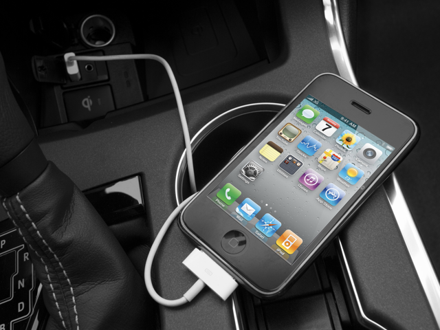 2017 Toyota Camry Hybrid XLE Sedan 4D