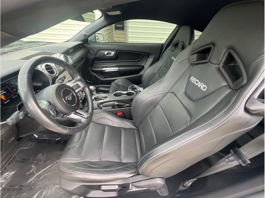 2022 Ford Mustang GT Premium Coupe 2D