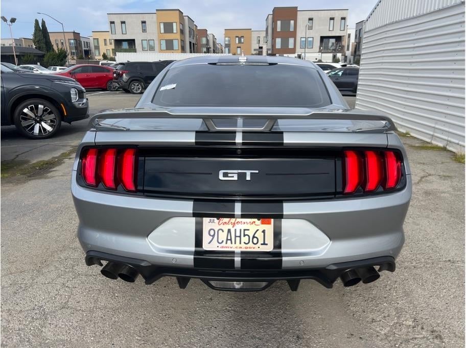 2022 Ford Mustang GT Premium Coupe 2D