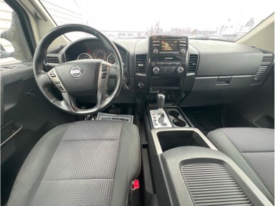 2013 Nissan Titan Crew Cab SV Pickup 4D 5 1/2 ft