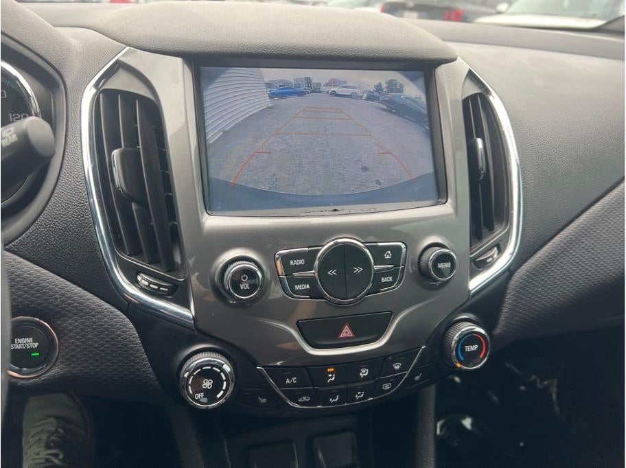 2018 Chevrolet Cruze LT Hatchback 4D