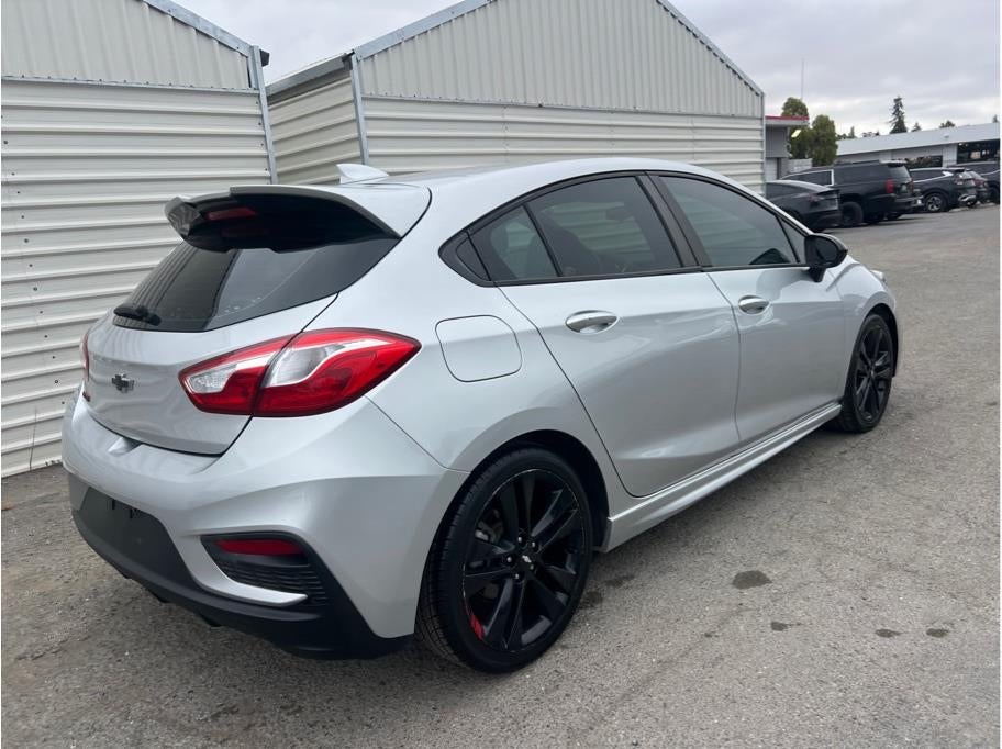 2018 Chevrolet Cruze LT Hatchback 4D