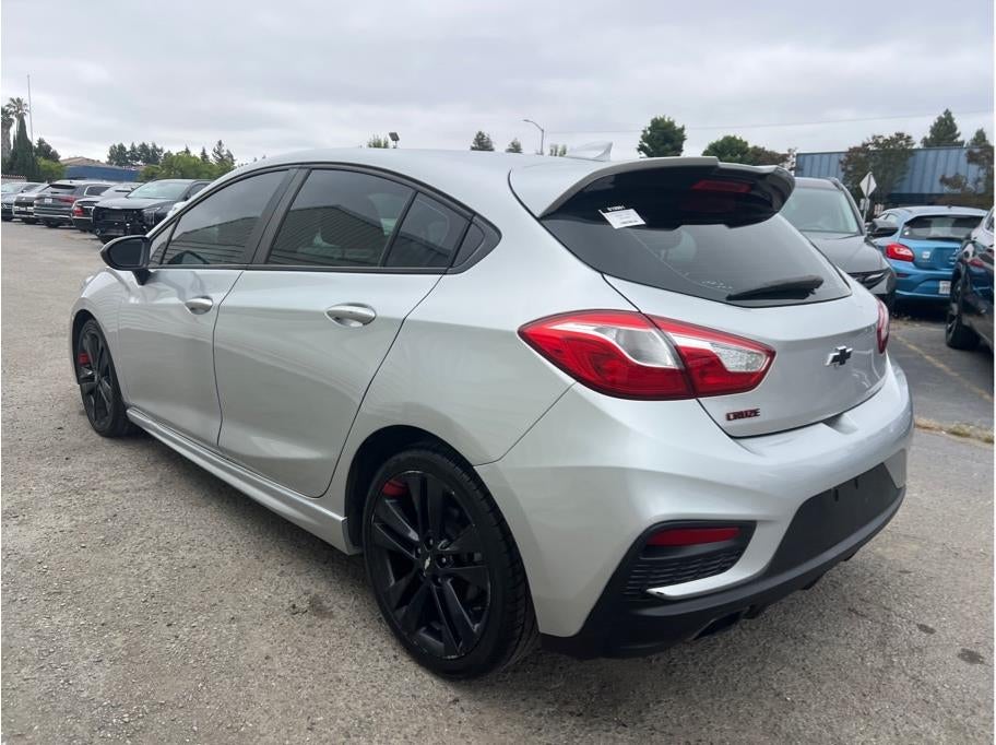 2018 Chevrolet Cruze LT Hatchback 4D