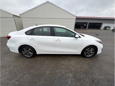 2023 Kia Forte LXS Sedan 4D