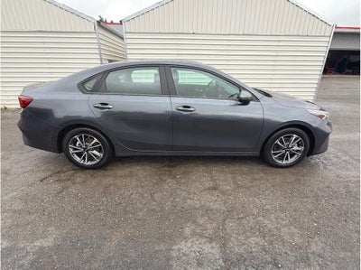 2022 Kia Forte LXS Sedan 4D