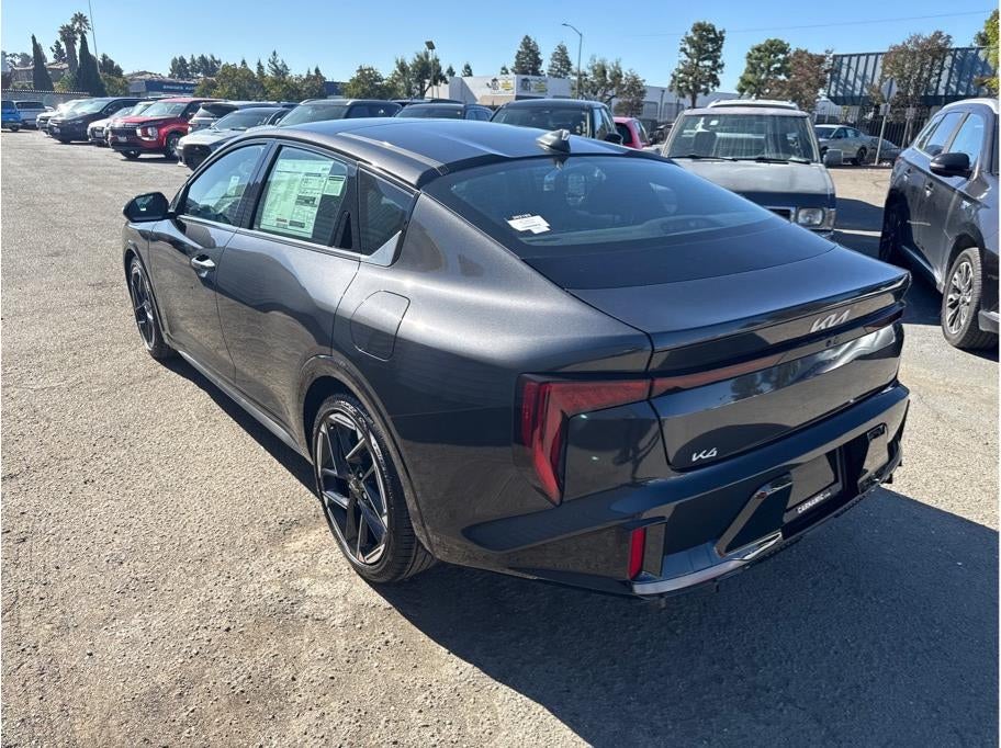 2025 Kia K4 GT-Line