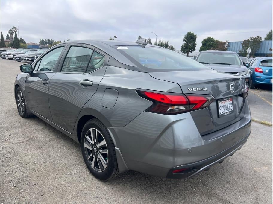 2021 Nissan Versa SV Sedan 4D
