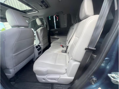2016 Honda Pilot Touring Sport Utility 4D