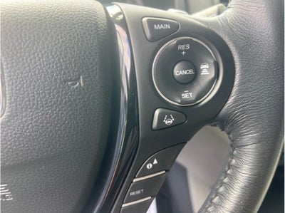 2016 Honda Pilot Touring Sport Utility 4D