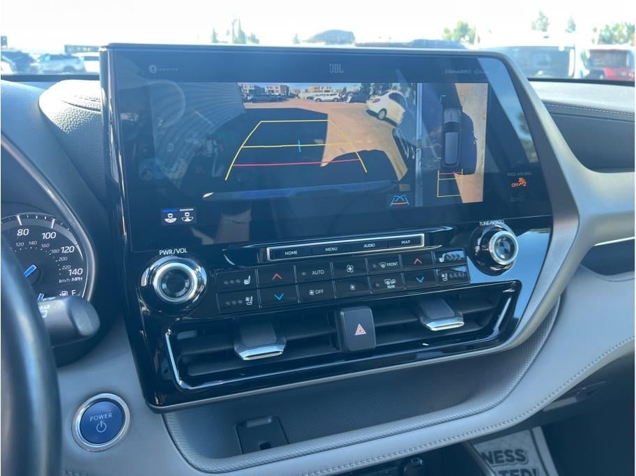 2021 Toyota Highlander Hybrid Limited Sport Utility 4D