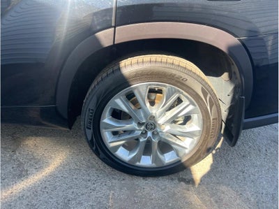 2021 Toyota Highlander Hybrid Limited Sport Utility 4D