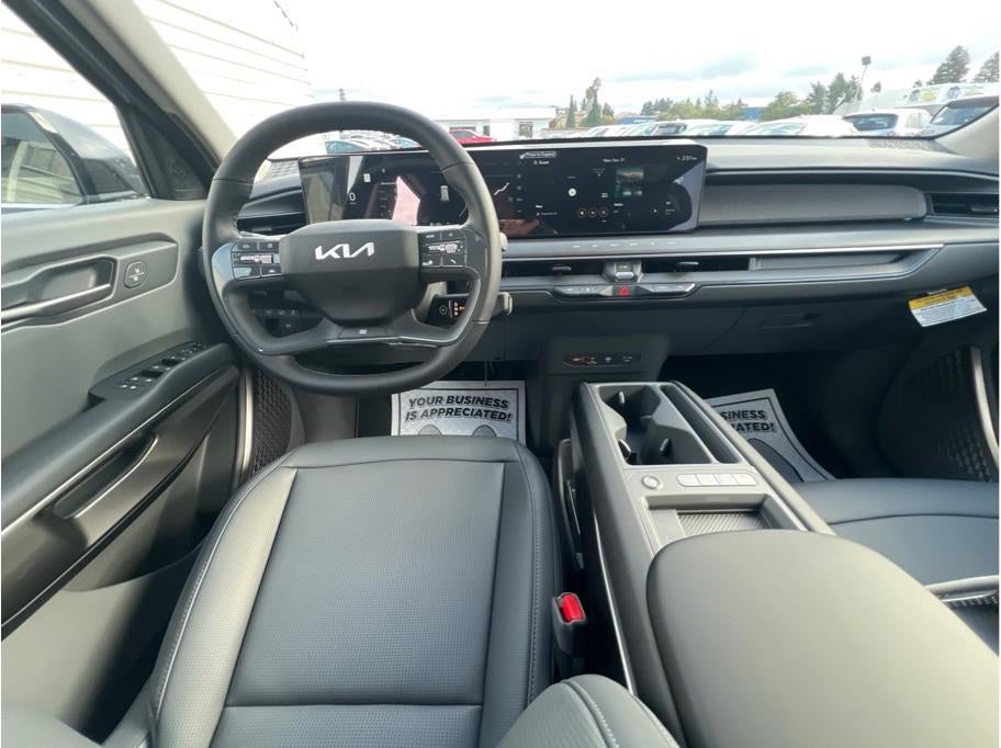 2026 Kia EV9 Light Long Range