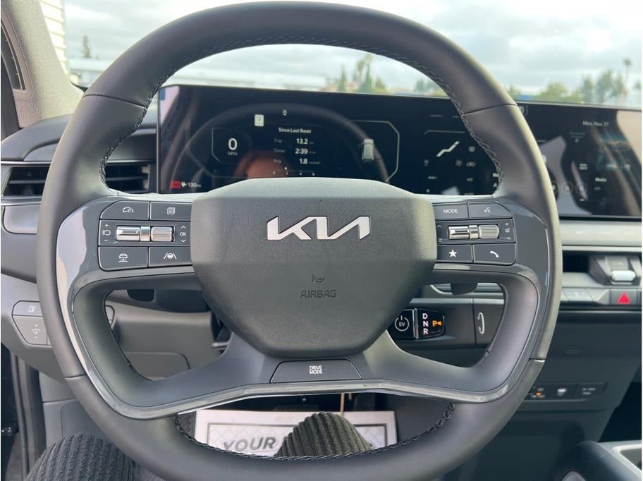 2026 Kia EV9 Light Long Range