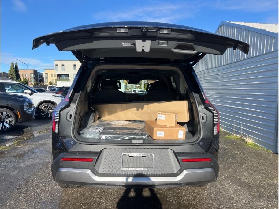 2026 Kia EV9 Light Long Range