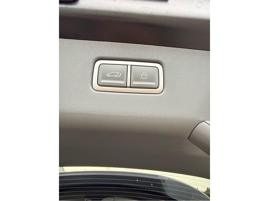 2026 Kia EV9 Light Long Range