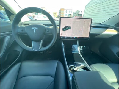 2020 Tesla Model 3 Long Range Sedan 4D