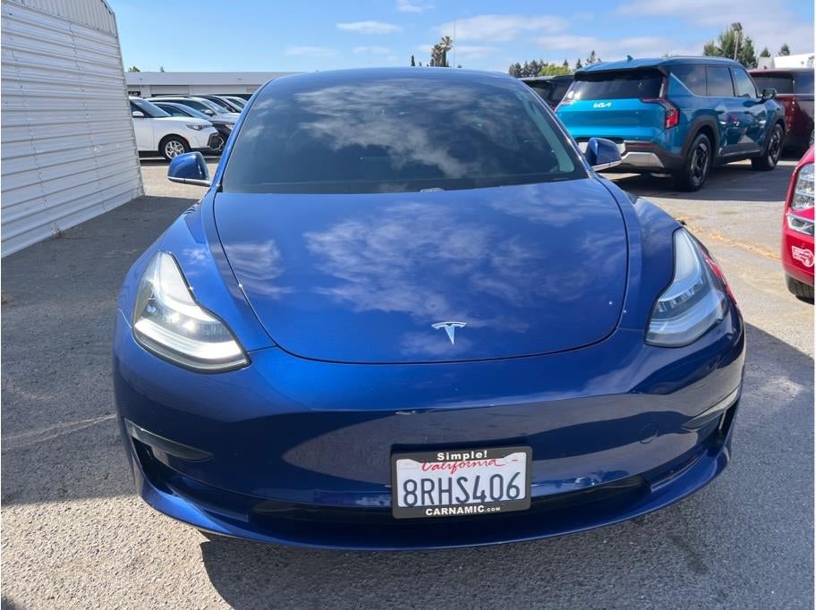 2020 Tesla Model 3 Long Range Sedan 4D