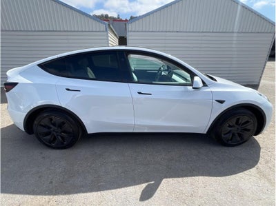 2025 Tesla Model Y Long Range Sport Utility 4D