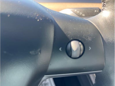 2023 Tesla Model Y Long Range Sport Utility 4D