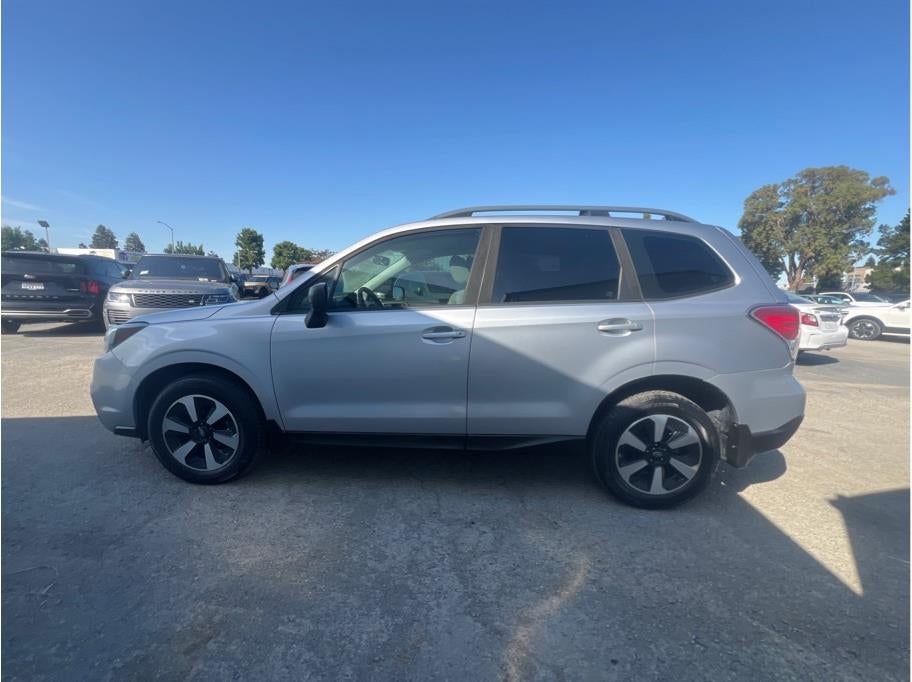 2017 Subaru Forester 2.5i Sport Utility 4D
