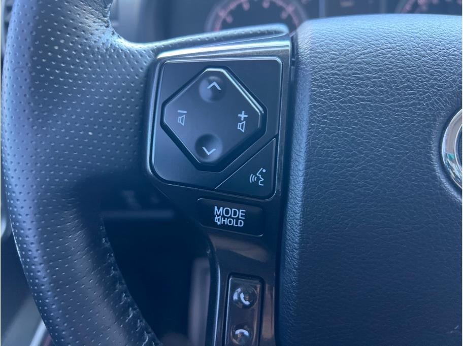 2023 Toyota 4Runner TRD Off-Road Premium Sport Utility 4D