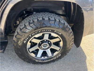 2023 Toyota 4Runner TRD Off-Road Premium Sport Utility 4D