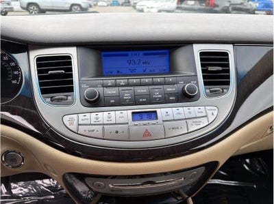 2011 Hyundai Genesis 3.8 Sedan 4D