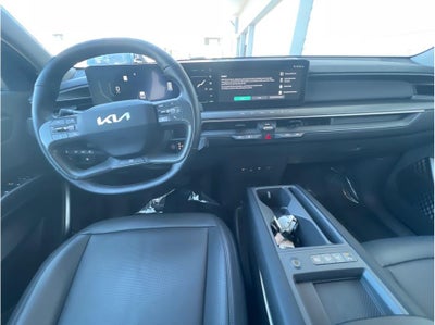 2024 Kia EV9 Light Long Range Sport Utility 4D