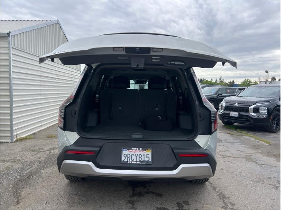 2024 Kia EV9 Light Long Range Sport Utility 4D