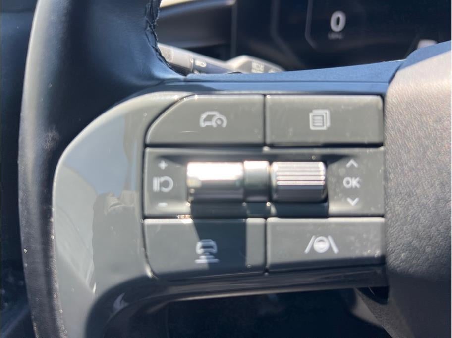 2024 Kia EV9 Light Long Range Sport Utility 4D