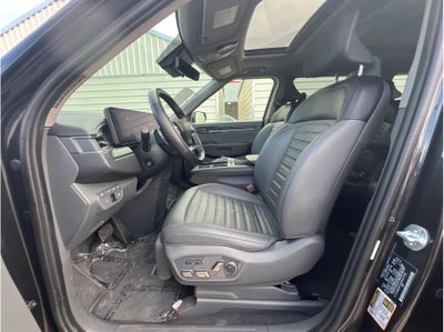 2024 Kia EV9 Land Sport Utility 4D