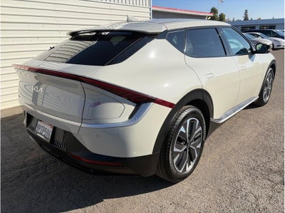 2024 Kia EV6 Light Long Range Sport Utility 4D