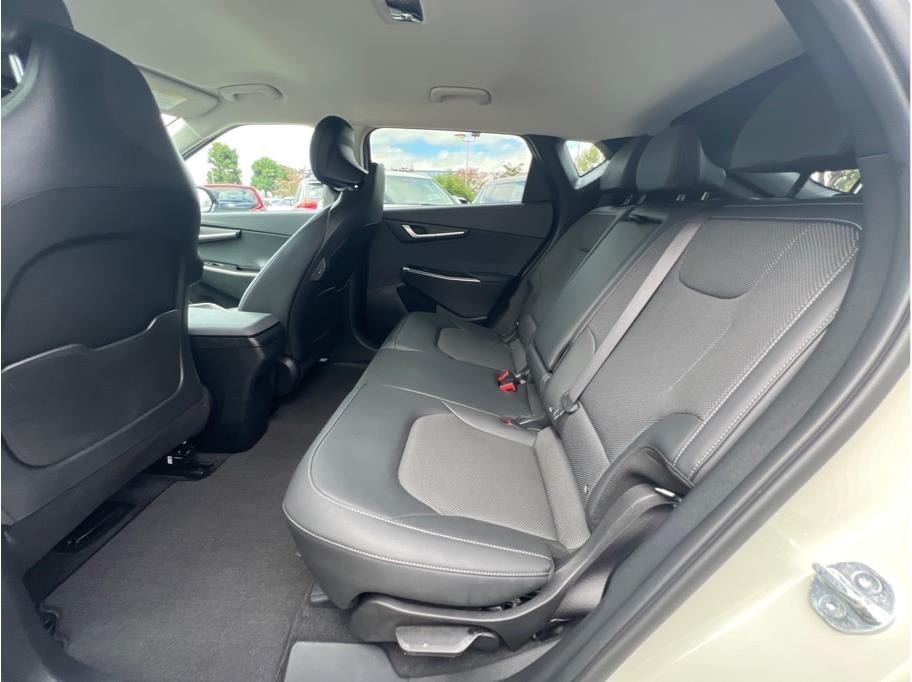 2024 Kia EV6 Light Long Range Sport Utility 4D