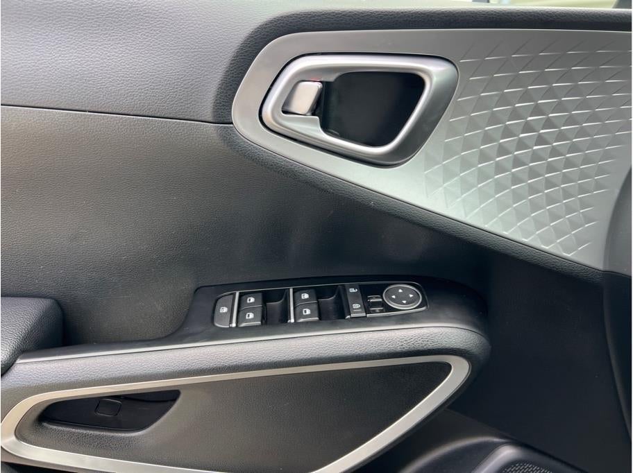 2024 Kia Soul LX Wagon 4D