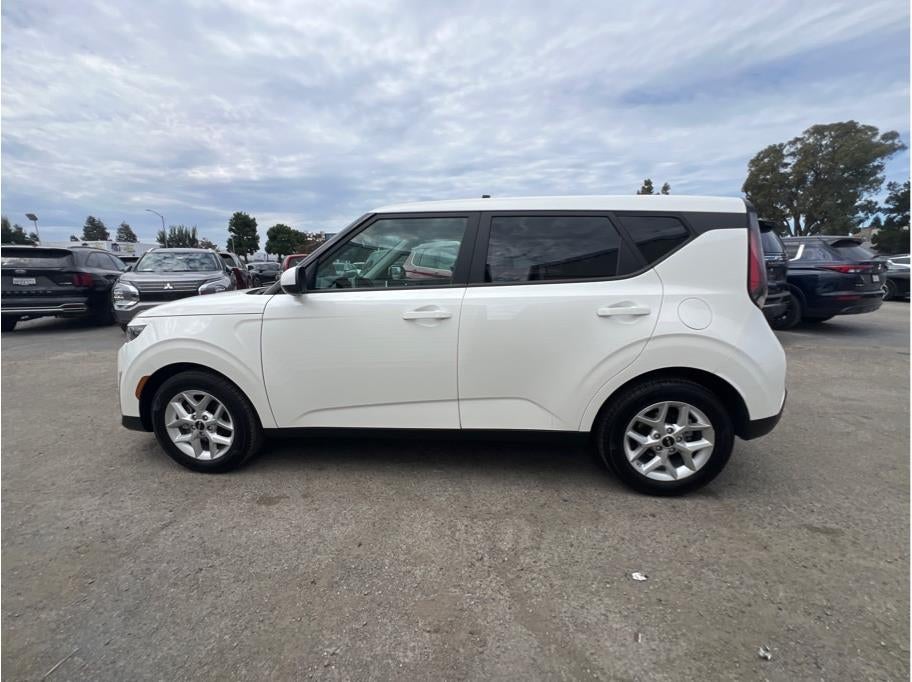 2024 Kia Soul LX Wagon 4D