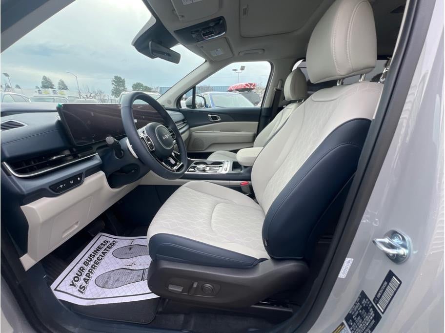 2026 Kia Carnival Hybrid SX