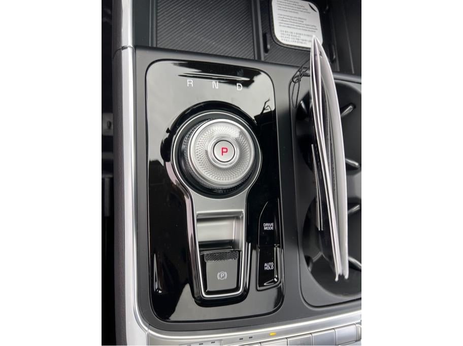 2026 Kia Carnival Hybrid SX Van 4D