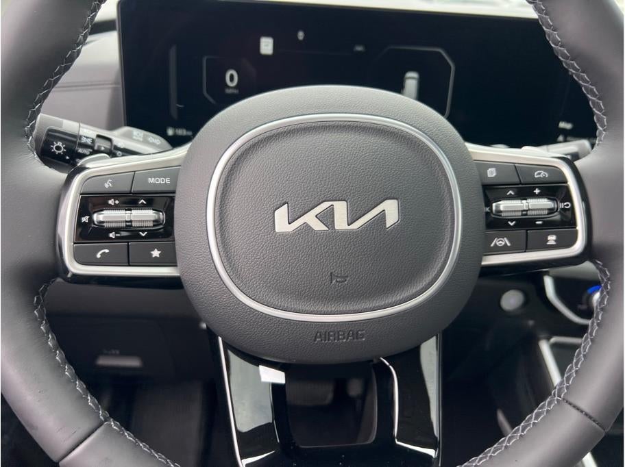 2026 Kia Carnival Hybrid SX Van 4D