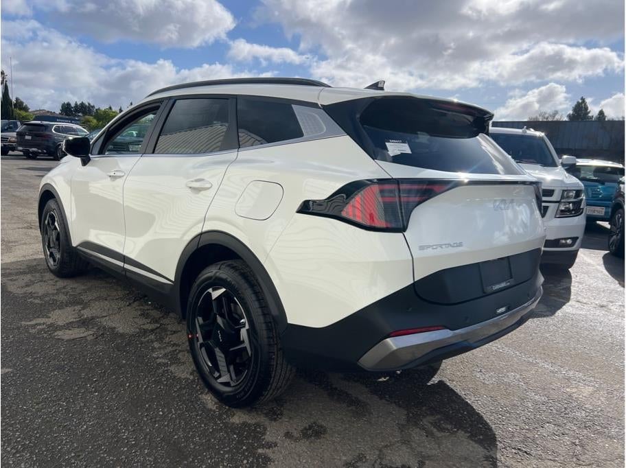 2026 Kia Sportage Hybrid EX