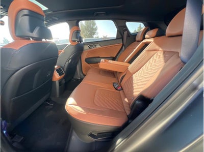 2026 Kia Sportage Plug In Hybrid X-Line