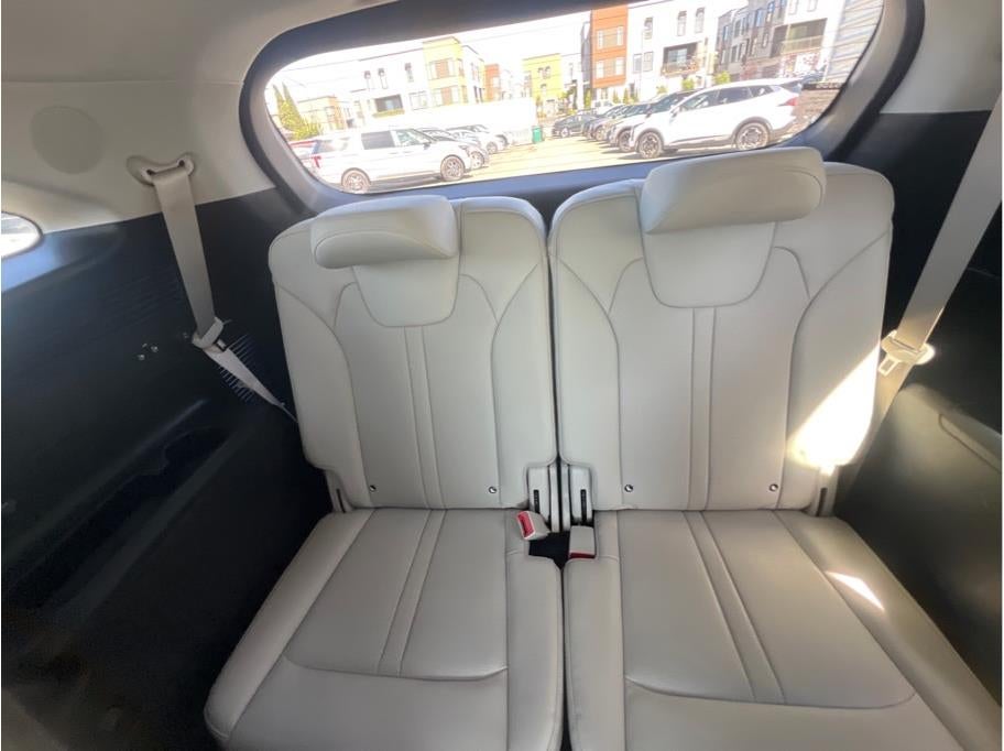2023 Kia Sorento Hybrid SX-Prestige Sport Utility 4D