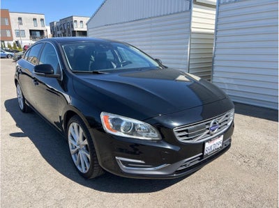 2016 Volvo S60 T5 Inscription Platinum Sedan 4D