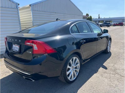 2016 Volvo S60 T5 Inscription Platinum Sedan 4D