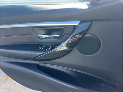 2017 BMW 3 Series 330i Sedan 4D