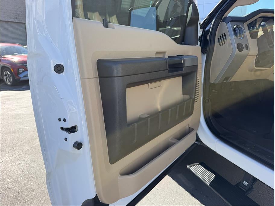 2013 Ford F350 Super Duty Super Cab Lariat Pickup 4D 8 ft