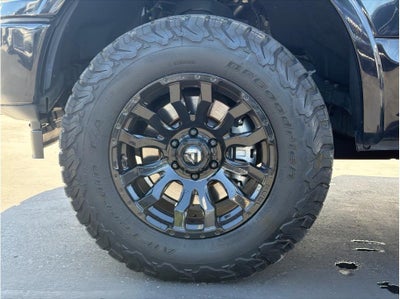 2020 Ford F150 SuperCrew Cab Lariat Pickup 4D 5 1/2 ft